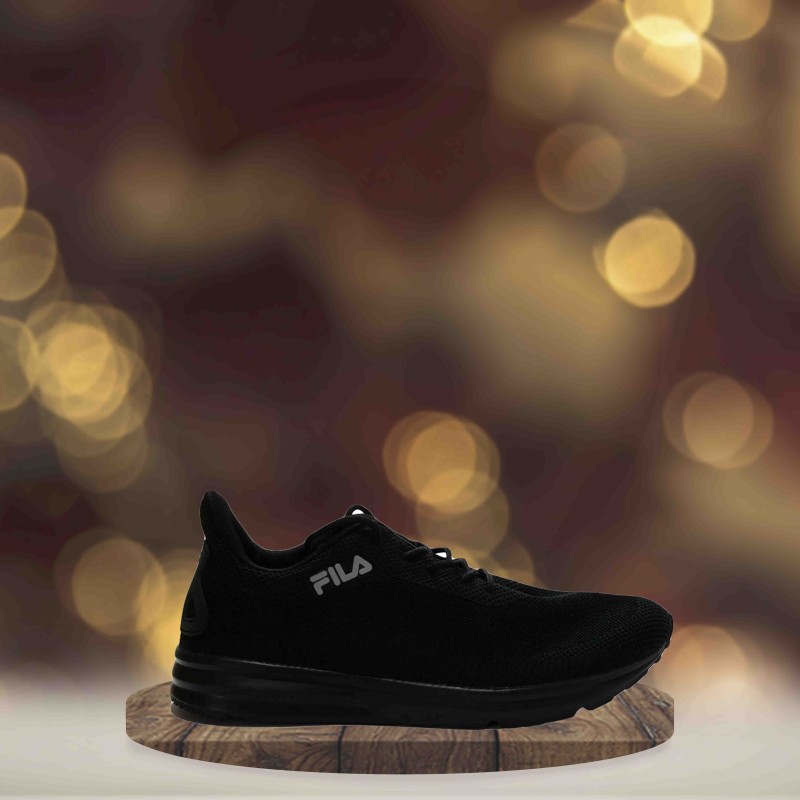 FILA Runner Sneaker