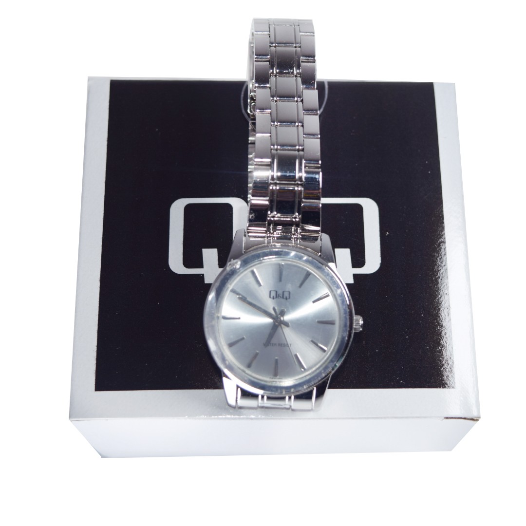 Q&amp;Q Quality Ladies Watch